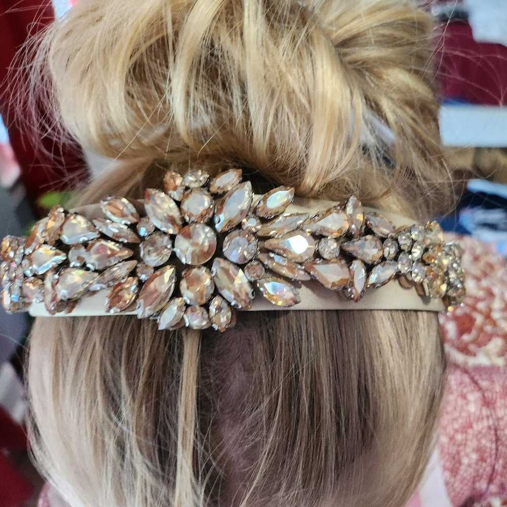 Beautiful Baroque Rhinestone Headband